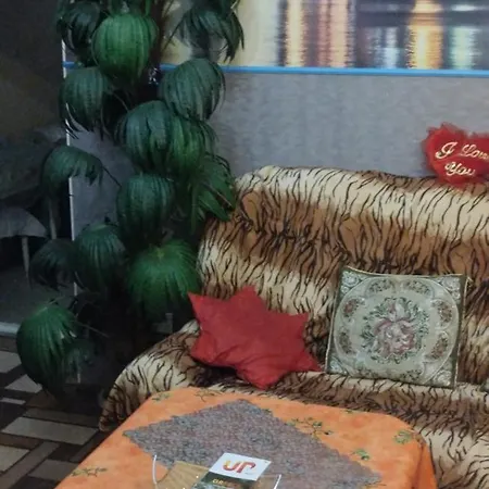 2 комнатная на ришельевской Apartman *