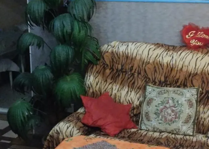 2 комнатная на ришельевской Apartman *