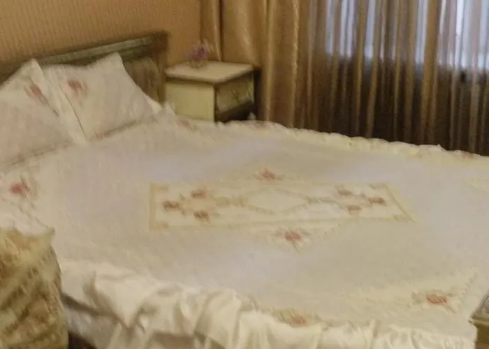 2 комнатная на ришельевской * 敖德萨