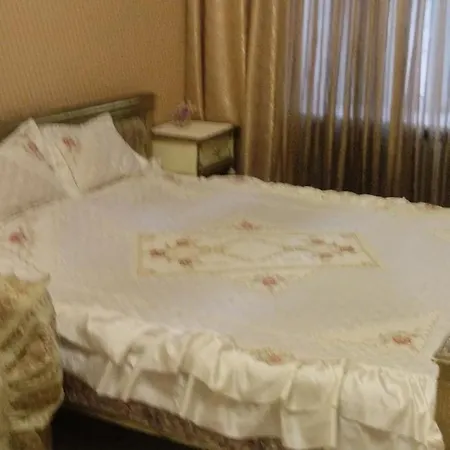 2 комнатная на ришельевской * Odessa